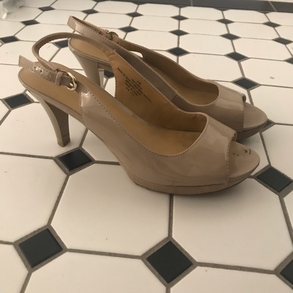 Nine West Nude Heels
